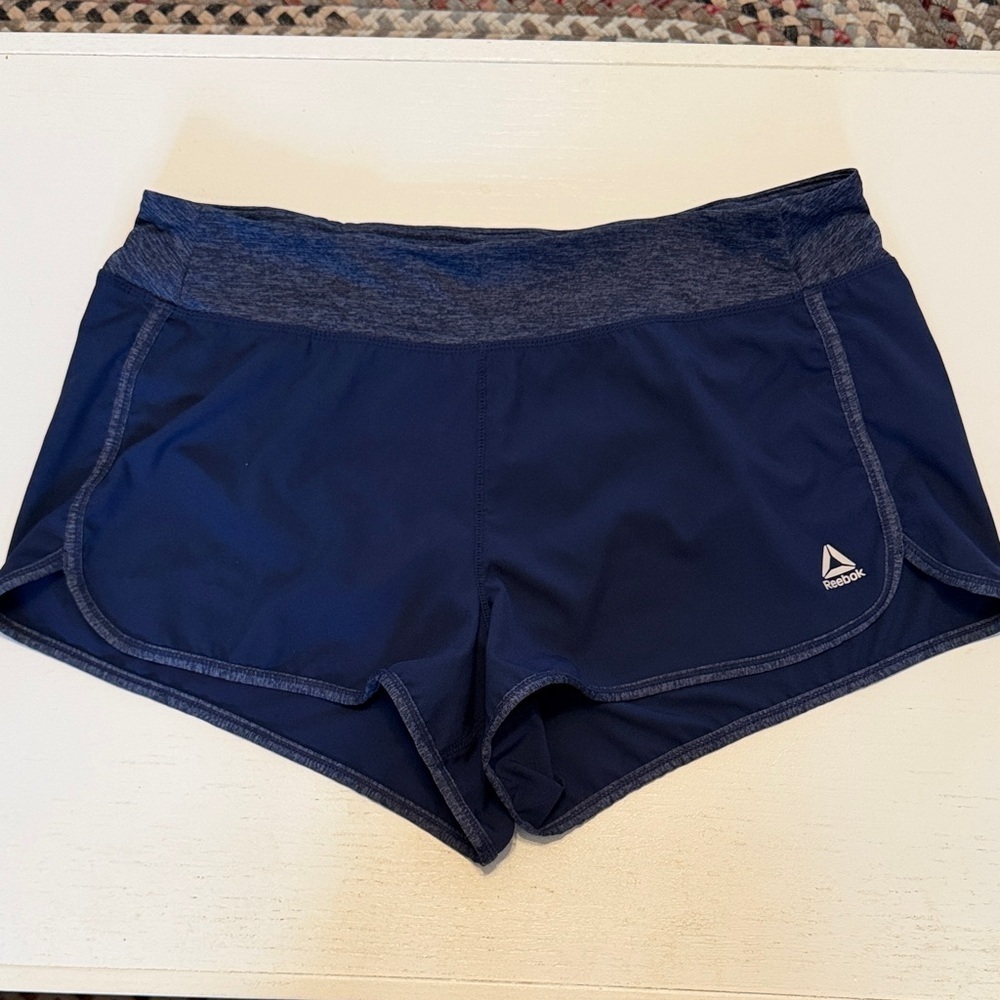 Reebok Women's Navy Blue Athletic Shorts Size XL